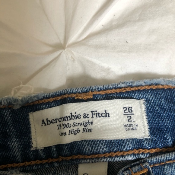 Abercrombie and Fitch Curve Love jeans. 90 straight leg. - Picture 2 of 2